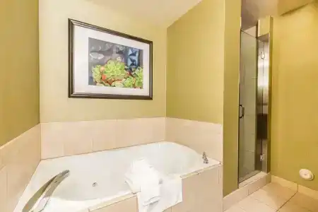 Hilton Garden Inn - 71