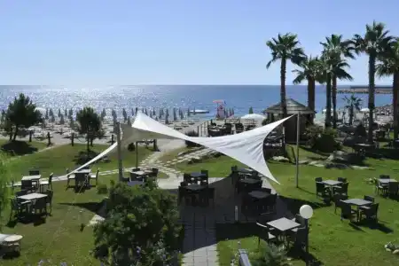 Aregai Marina & Residence - 14