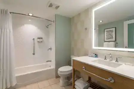 Wyndham Grand - 8