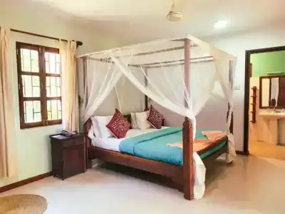 Flame Tree Cottages - 22