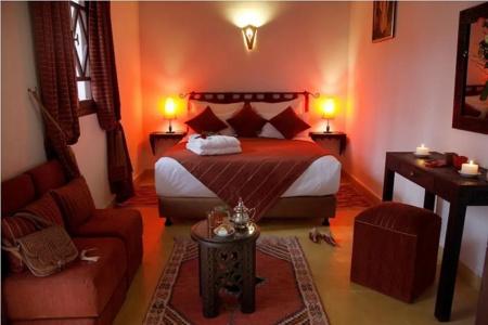 Riad Shaloma - 17