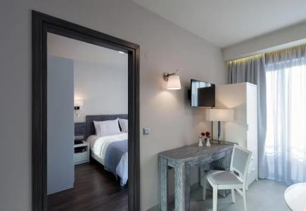 Bio Suites - 129