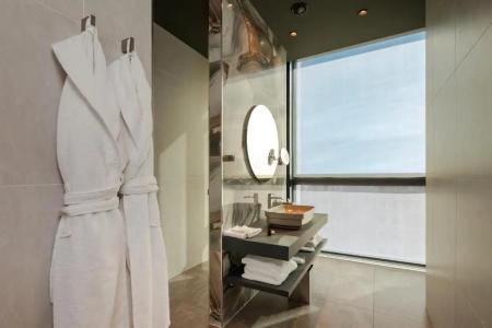 ONLY Boutique Suites & Residences - 9