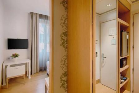 NH Genova Centro - 35