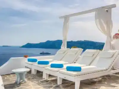 Kima Oia Suites - 2