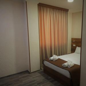 Booking name - 50
