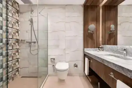 Ramada - 32