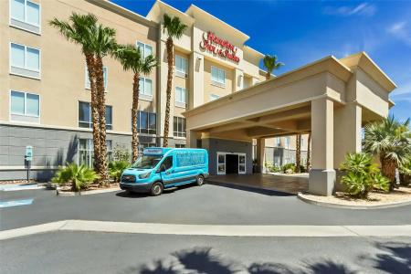 Hampton Inn & Suites West - 39