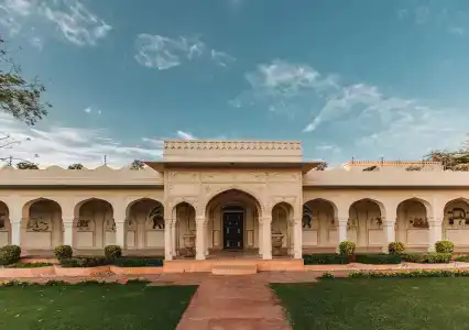 The Raj Palace (Small Luxurys of the World) - 24