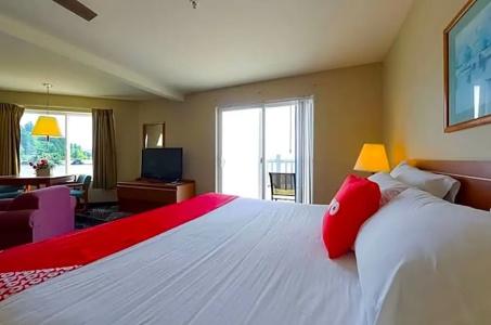 Siletz Bay Beachfront By Oyo - 250