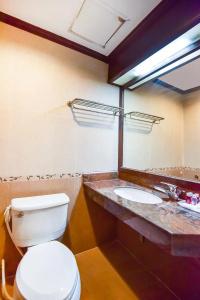 Oyo 389 Sira Boutique Residence - 10