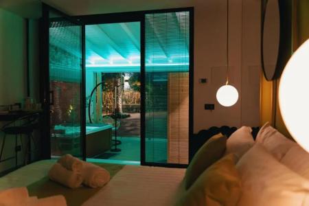Emesh Boutique Suite - 63