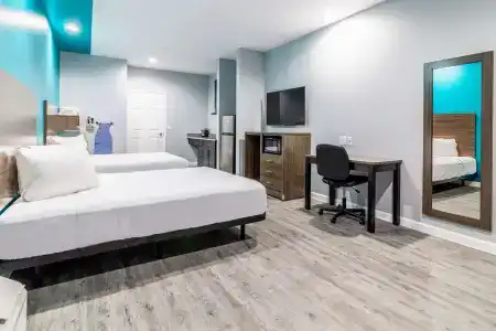 Americas Best Value Inn & Suites Kingwood Iah Airport - 5
