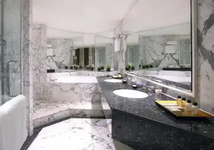 Sheraton Towers Singapore (SG Clean, Staycation Approved) - 7