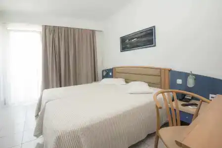 Kosta Palace - 6