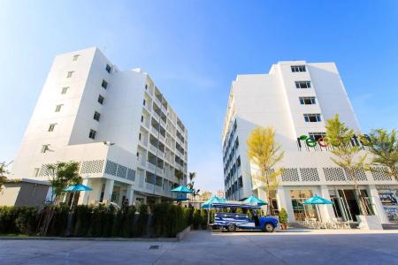 Recenta Suite Phuket Suanluang - 0