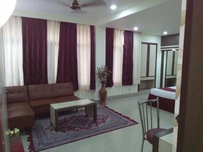 Executive Tower - 15