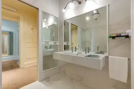 Grand Plaza - 15