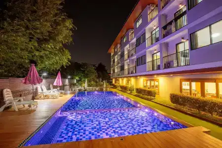 Huen Jao Ban - 28