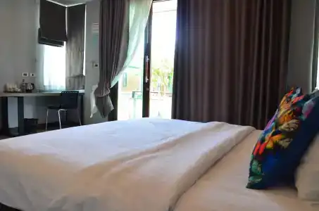Nutchana Hill Boutique - 46