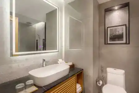 Radisson - 27