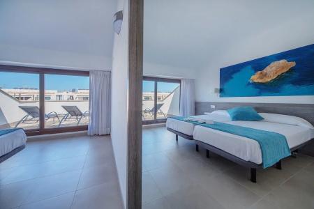 ApartFerrer Skyline - 35