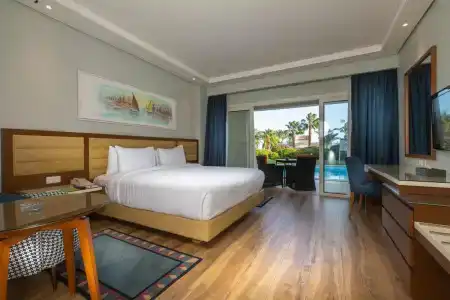 Grand Rotana Resort & Spa - 4