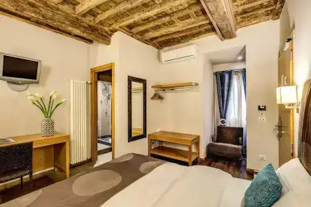 Trevi Beau Boutique - 23