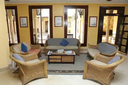 Tamra Beach Resort - 8