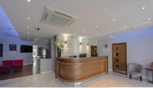 King Solomon- Golders Green - 1