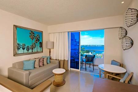 Wyndham Alltra Cancun All Inclusive Resort - 53