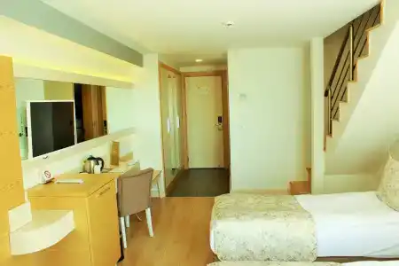 Glamour & Spa - 5