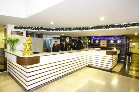 Grand Business Inn - 1