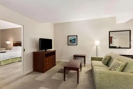 Hampton Inn - Colchester - 68