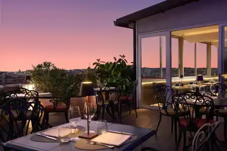 Marcella Royal - Rooftop Garden - 7