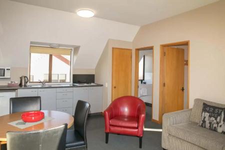 Allan Court - 96