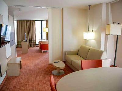 Mercure Amiens Cathédrale - 185
