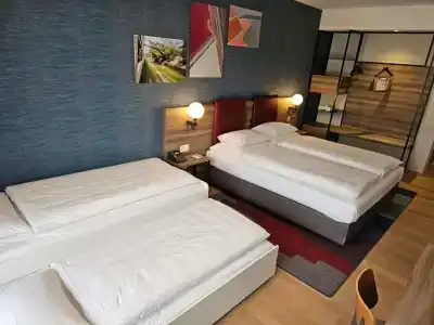 Mercure Geneva Airport - 3