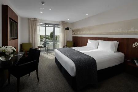 Rydges Latimer - 78
