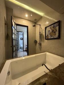The Quin Riverside Villa - 110