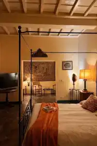VesConte Residenza D'epoca dal 1533 - 98