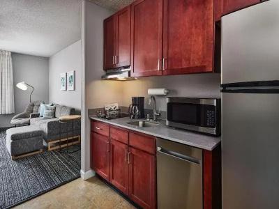 TownePlace Suites by Marriott South - 48