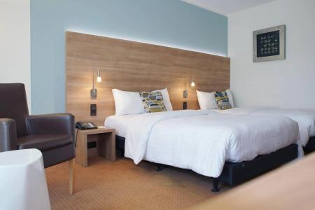 Courtyard by Marriott Dresden - 42