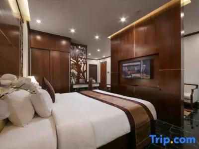 Royal St Hanoi - 137