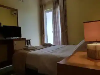 Tamara - 3
