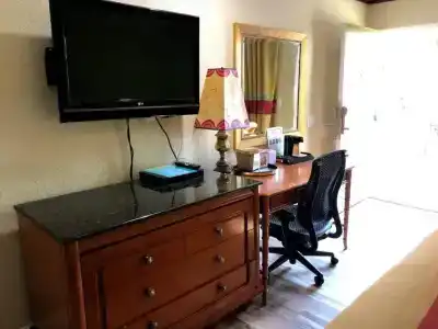 Imperial Inn - 15