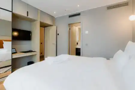 Fourty Three Luxury Serviced - 67