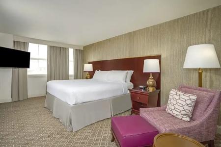 Astor Crowne Plaza New Orleans French Quarter, Corner of Bourbon and Canal - 61