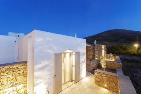 White Tinos Luxury Suites - 142