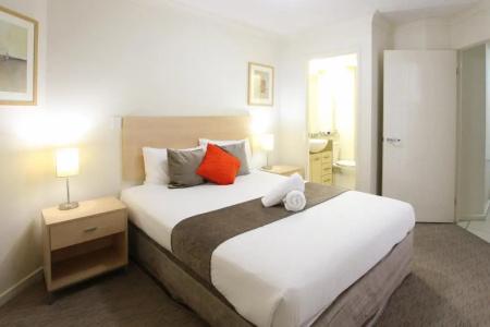 Caloundra Central Apartment - 3